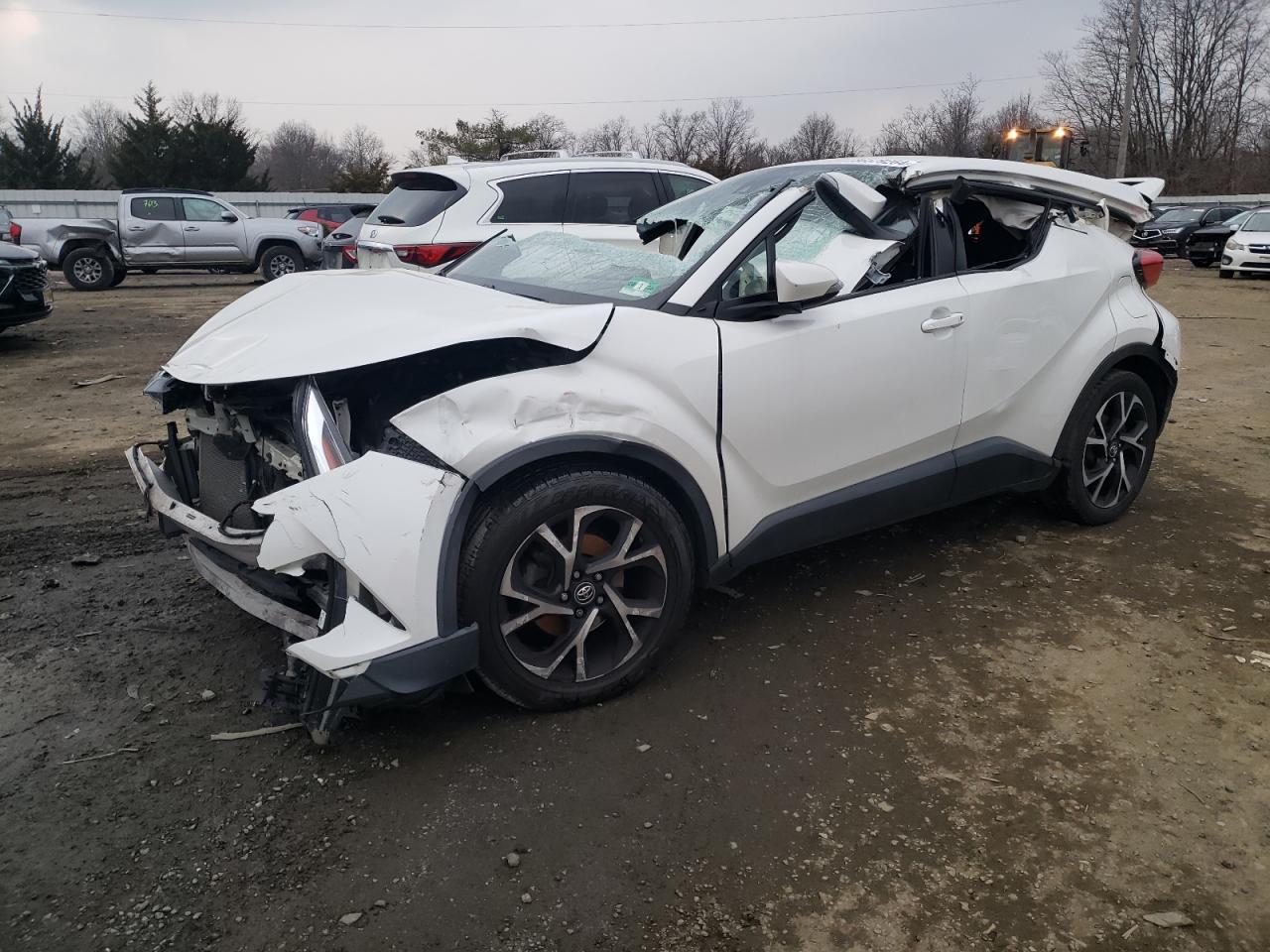 2018 TOYOTA C-HR XLE