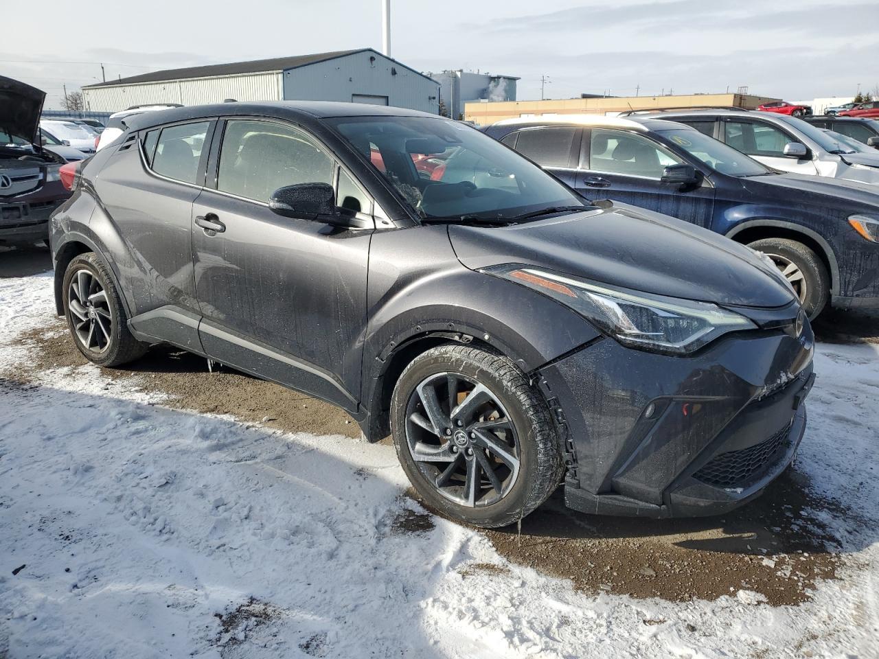 2021 TOYOTA C-HR XLE - Фото 4