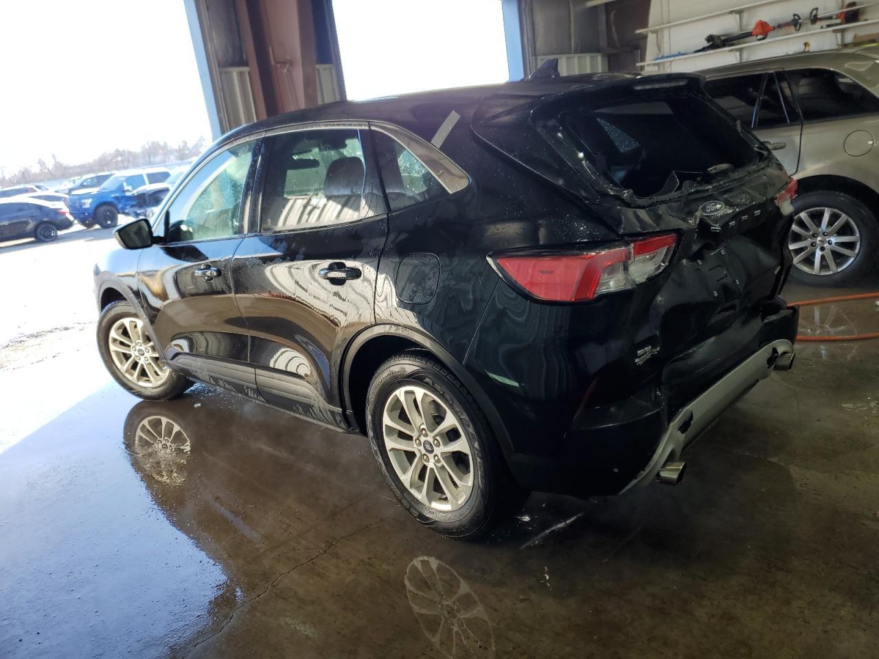 2020 FORD ESCAPE SE - Image 2