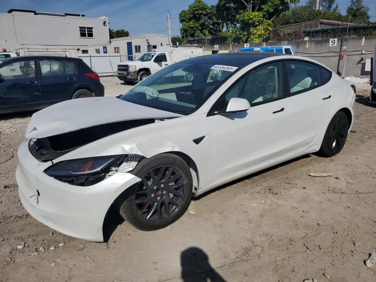2024 TESLA MODEL 3