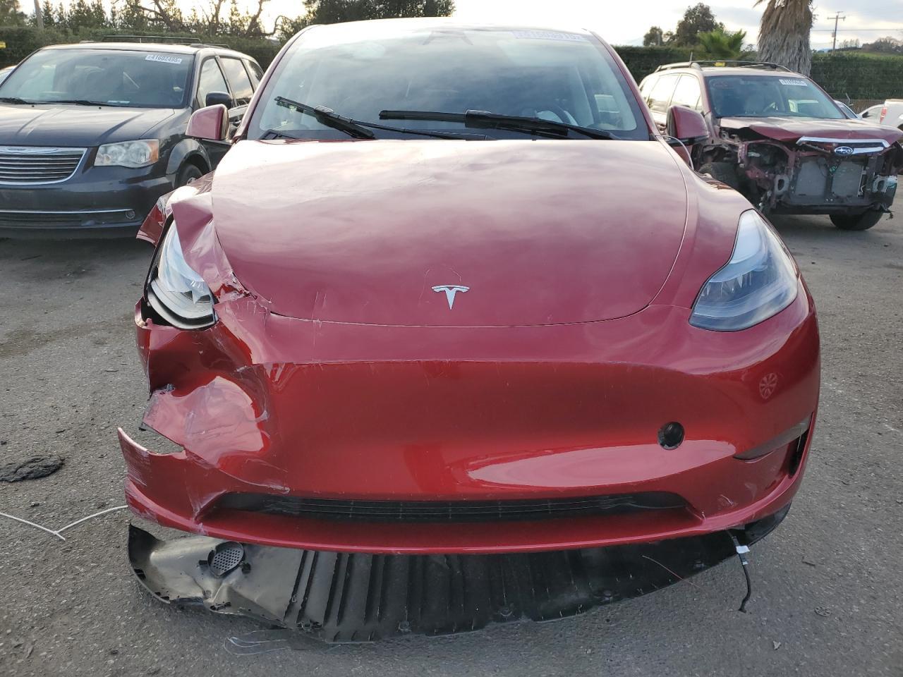 2025 TESLA MODEL Y - Image 5