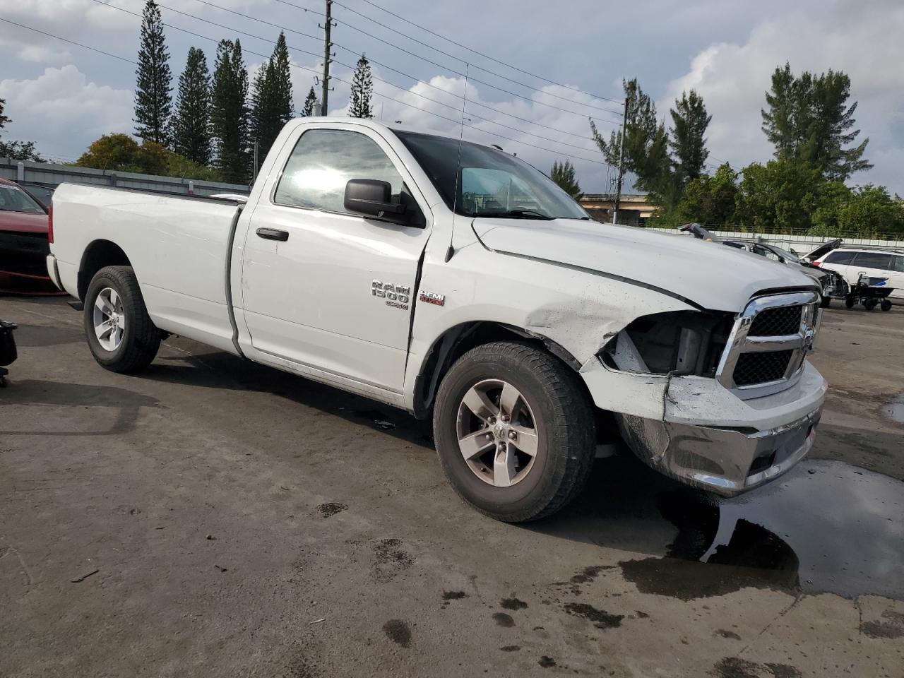 2019 RAM 1500 CLASS - Фото 4