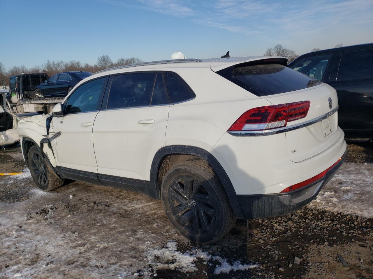 2022 VOLKSWAGEN ATLAS CROS - Фото 2
