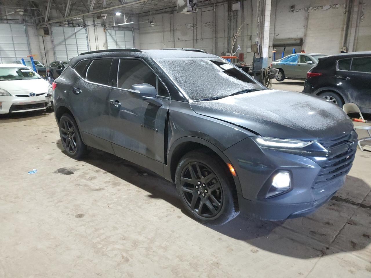 2022 CHEVROLET BLAZER 2LT - Image 4