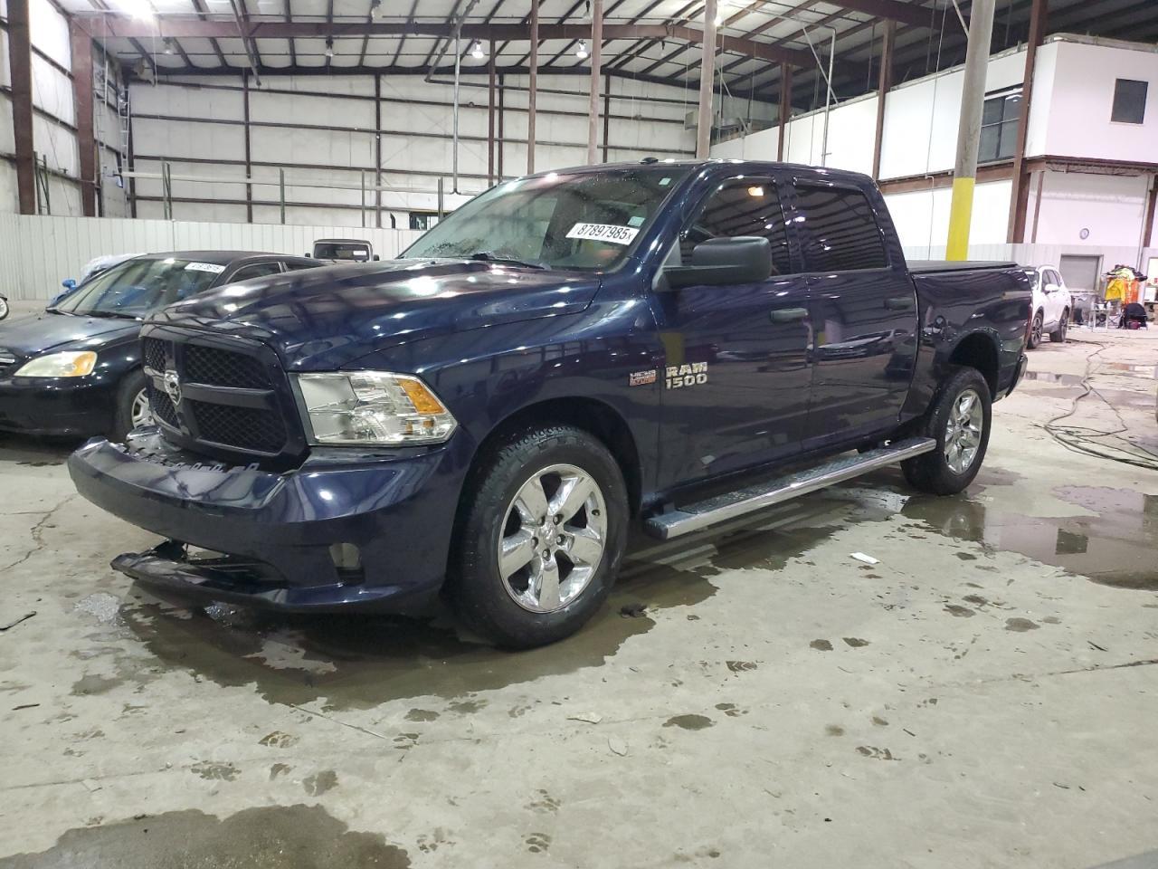 2018 RAM 1500 ST