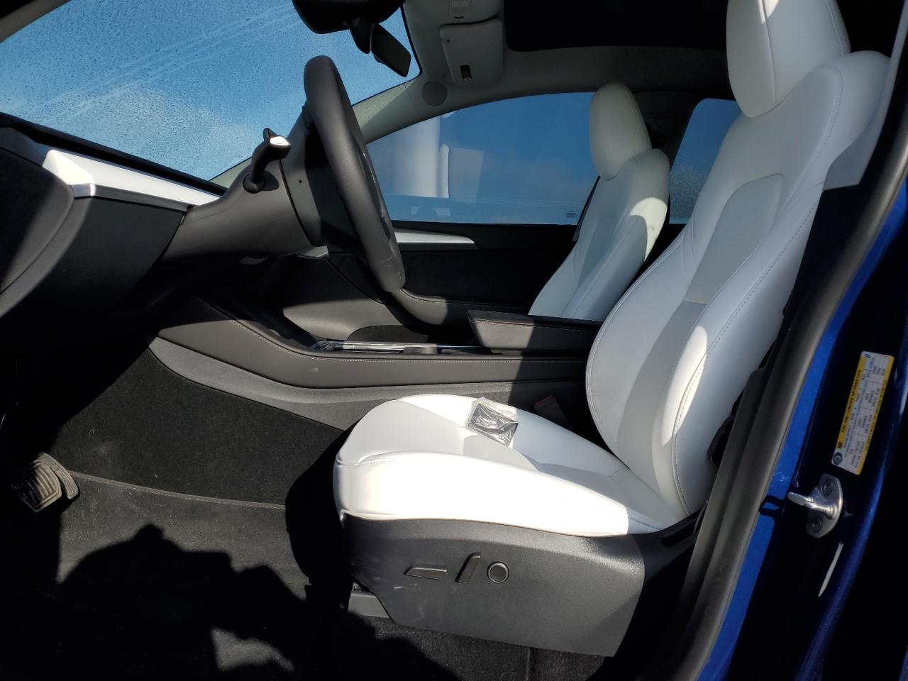 2024 TESLA MODEL Y - Image 7