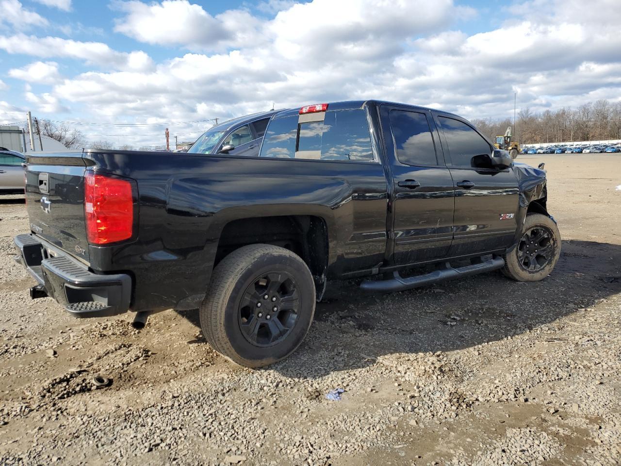 2017 CHEVROLET SILVERADO - Фото 3
