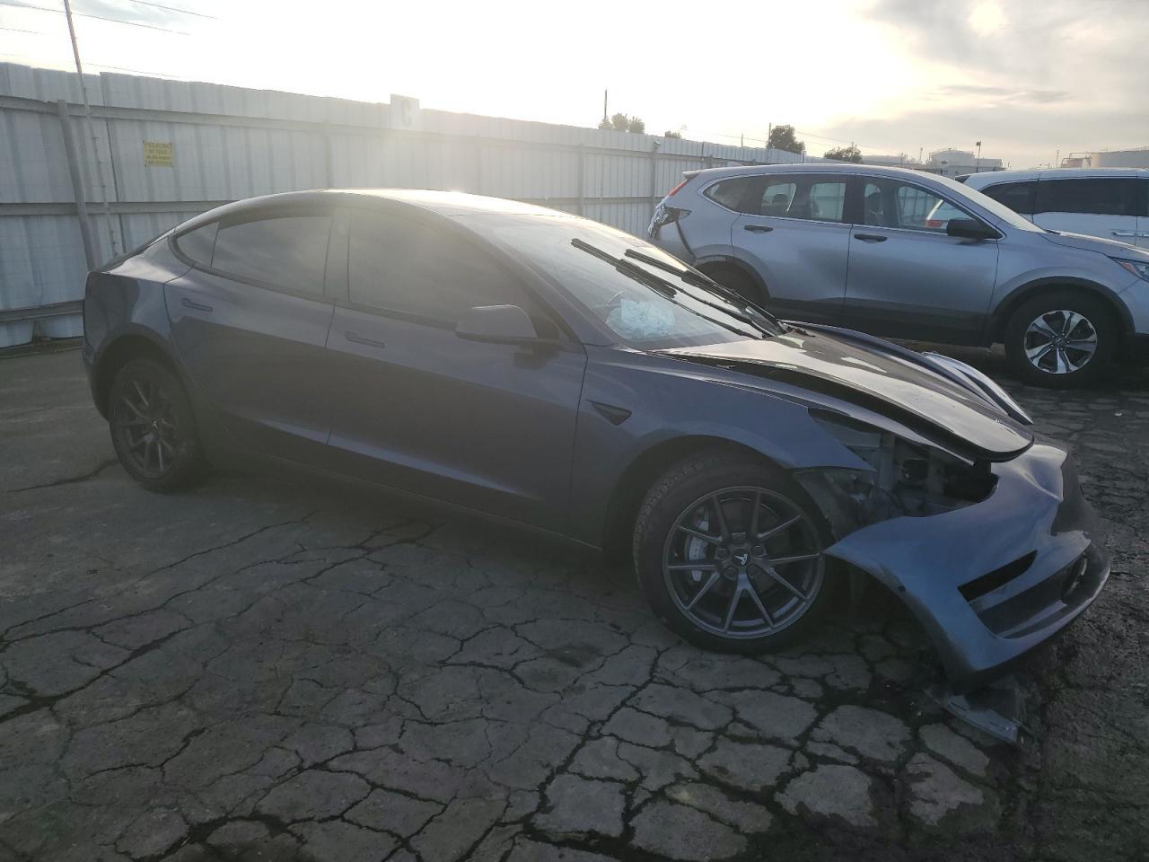 2022 TESLA MODEL 3 - Image 4