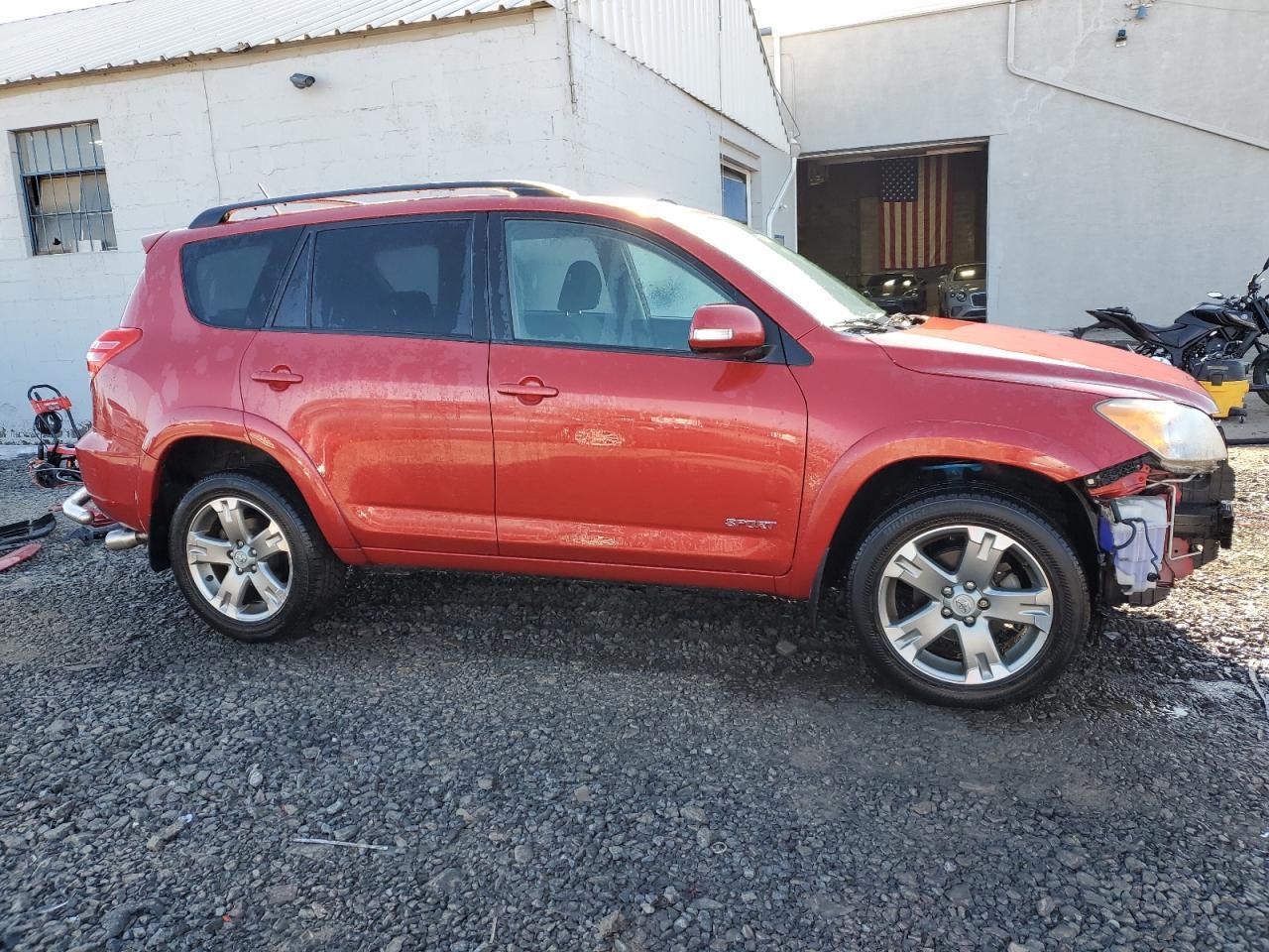 2011 TOYOTA RAV4 SPORT - Фото 4