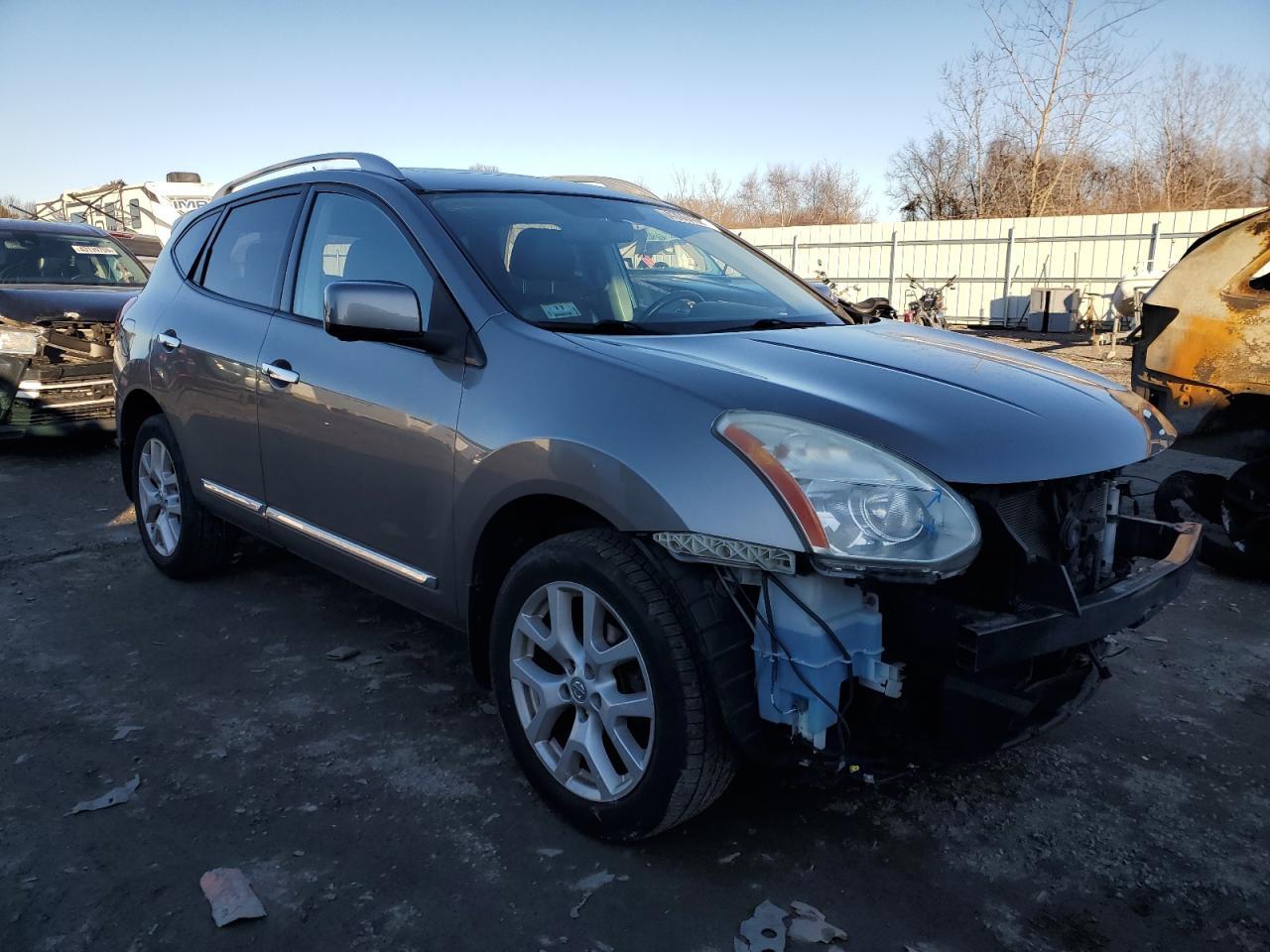 2013 NISSAN ROGUE S - Фото 4