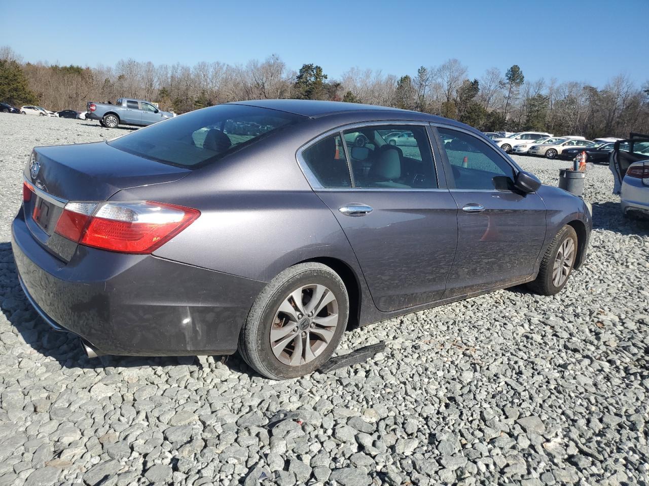 2014 HONDA ACCORD LX - Image 3