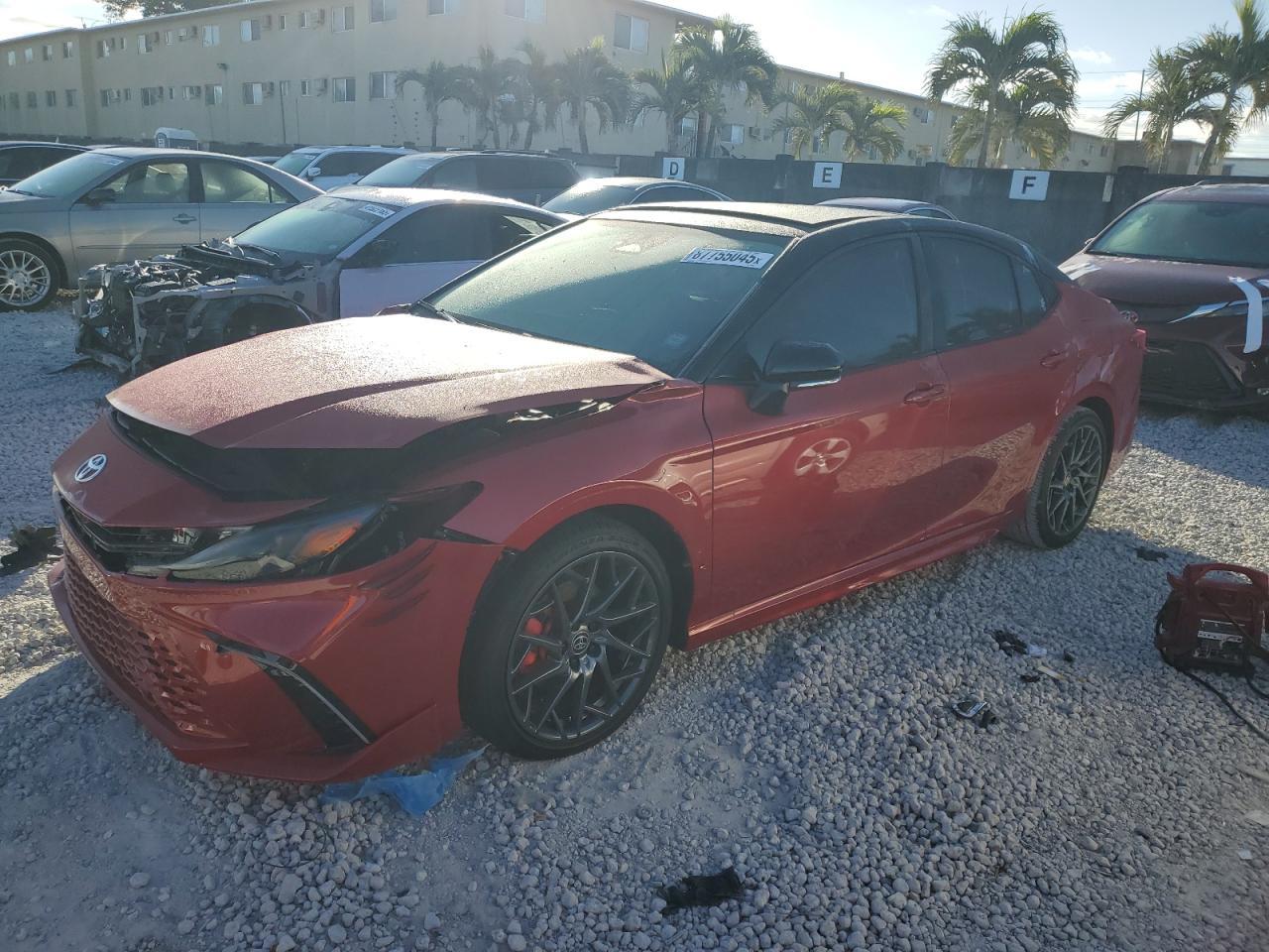 2025 TOYOTA CAMRY XSE