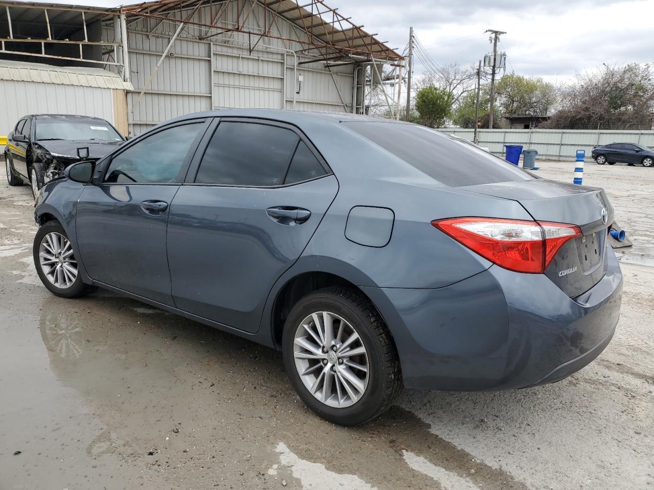 2015 TOYOTA COROLLA L - Image 2