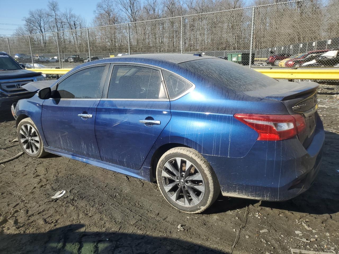 2016 NISSAN SENTRA S - Фото 2