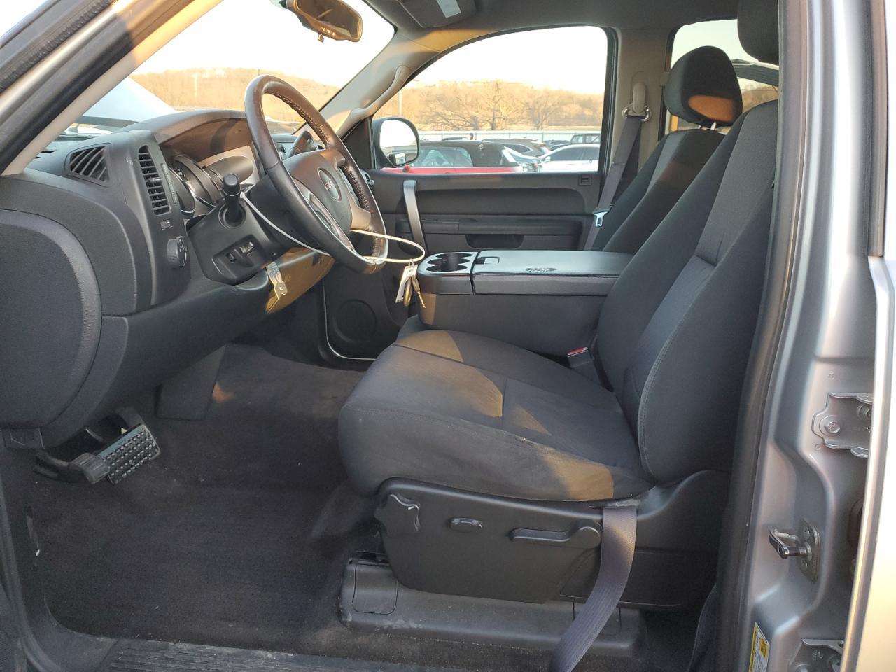 2011 GMC SIERRA K15 - Image 7