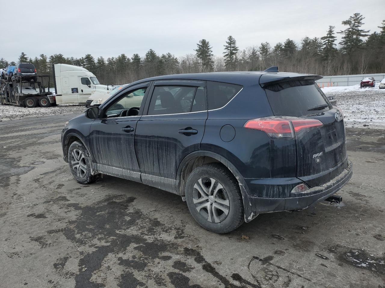 2018 TOYOTA RAV4 LE - Image 2