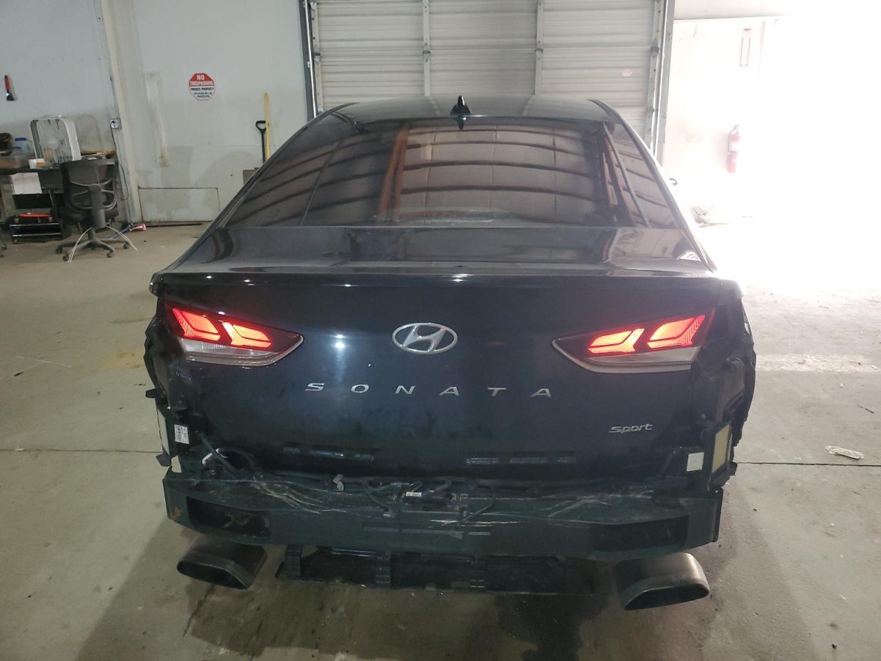 2018 HYUNDAI SONATA SPO - Image 6