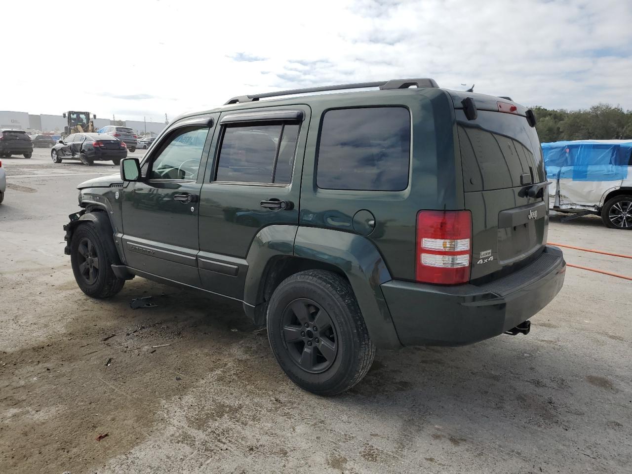 2011 JEEP LIBERTY SP - Фото 2