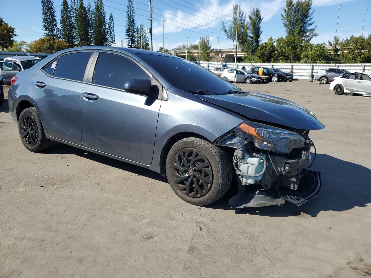 2019 TOYOTA COROLLA L - Image 4