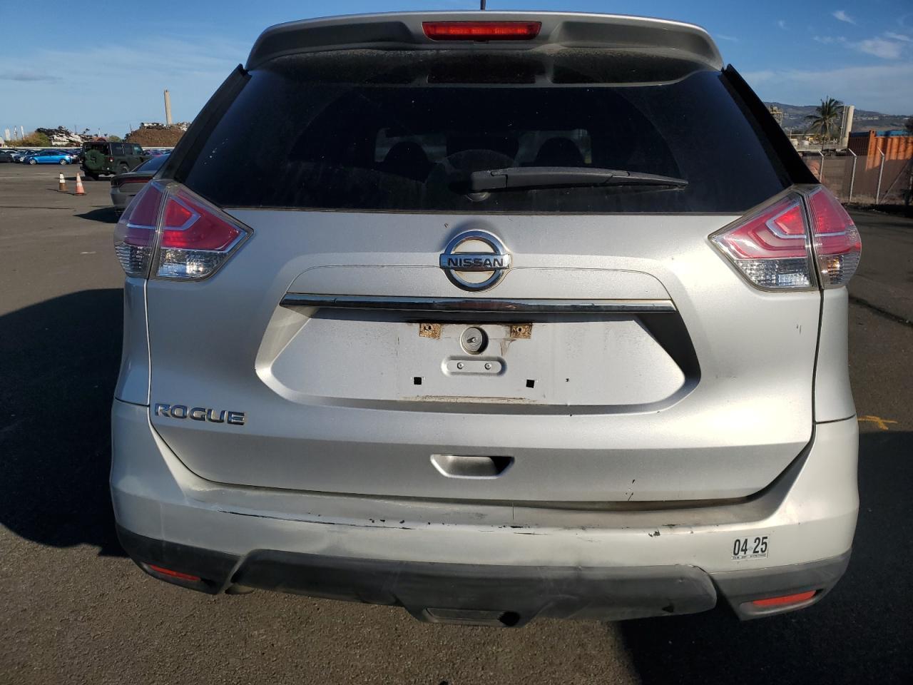 2015 NISSAN ROGUE S - Image 6