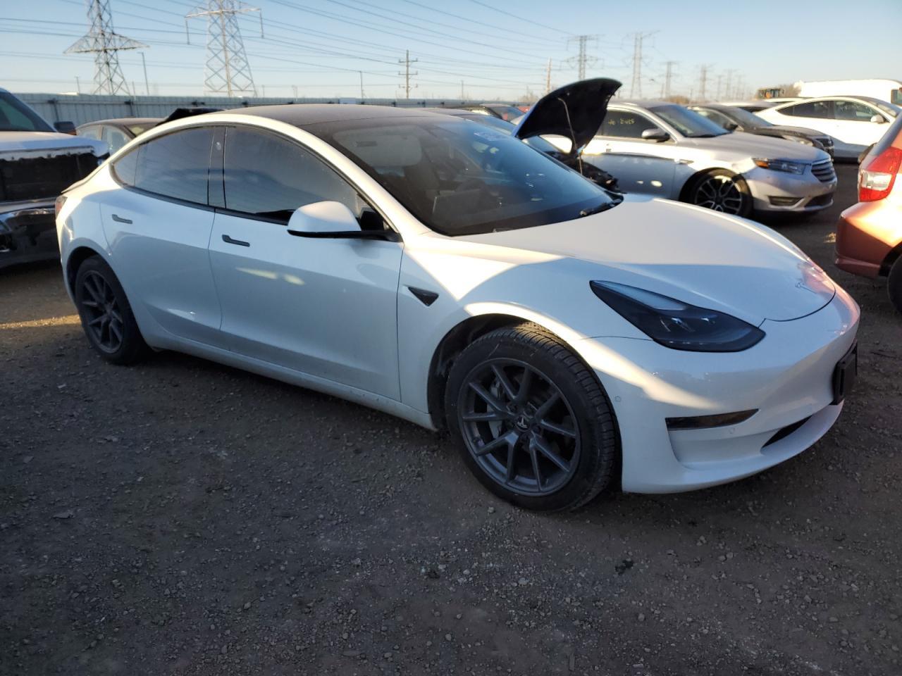 2022 TESLA MODEL 3 - Image 4