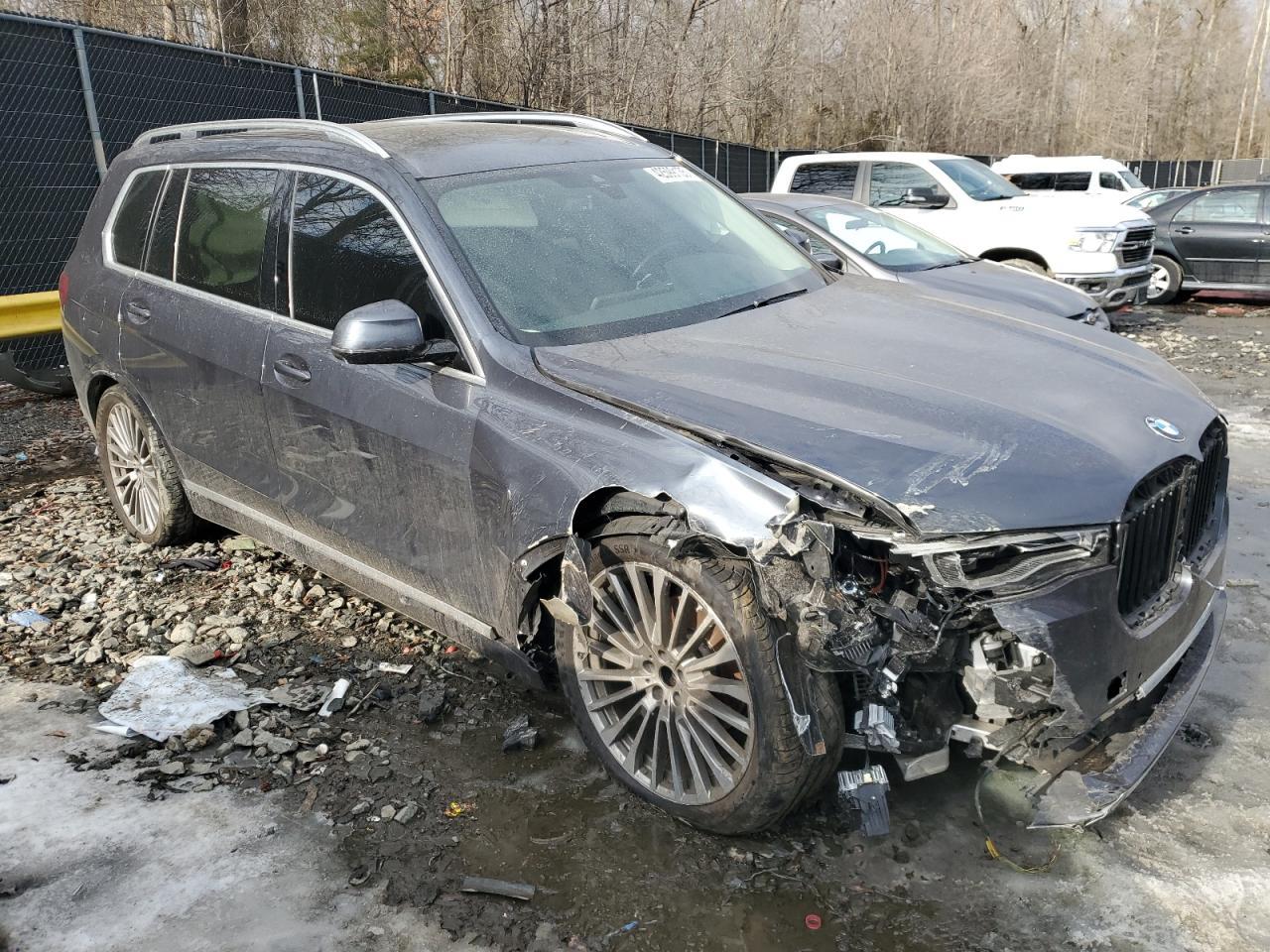 2021 BMW X7 XDRIVE4 - Image 4
