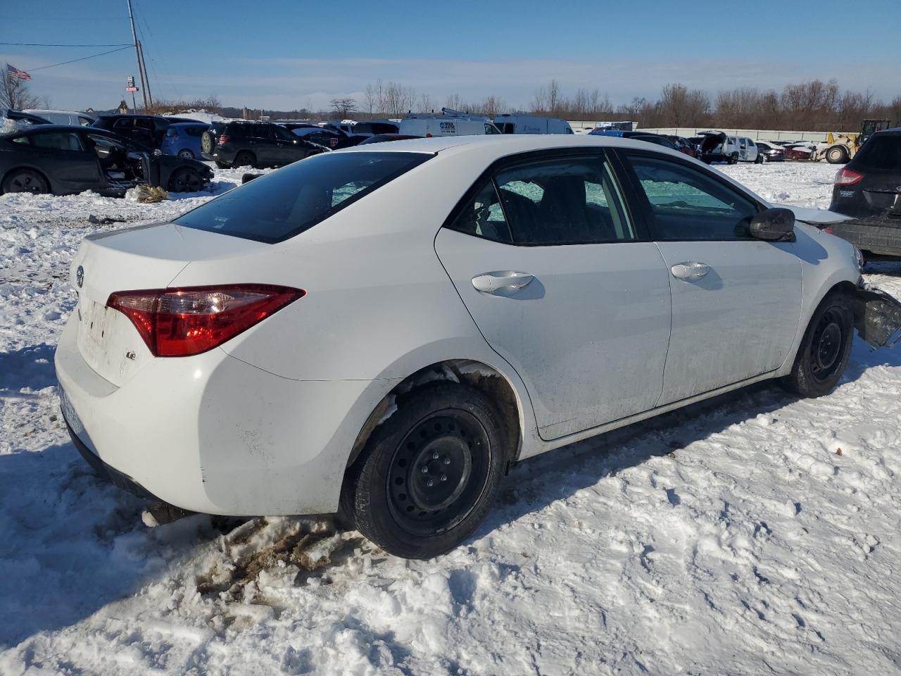 2018 TOYOTA COROLLA L - Image 3