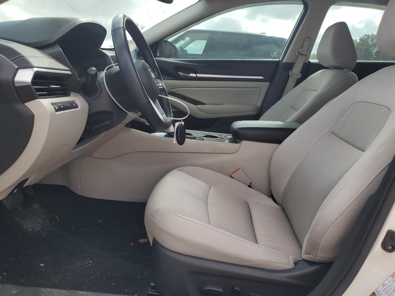 2020 NISSAN ALTIMA SV - Фото 7