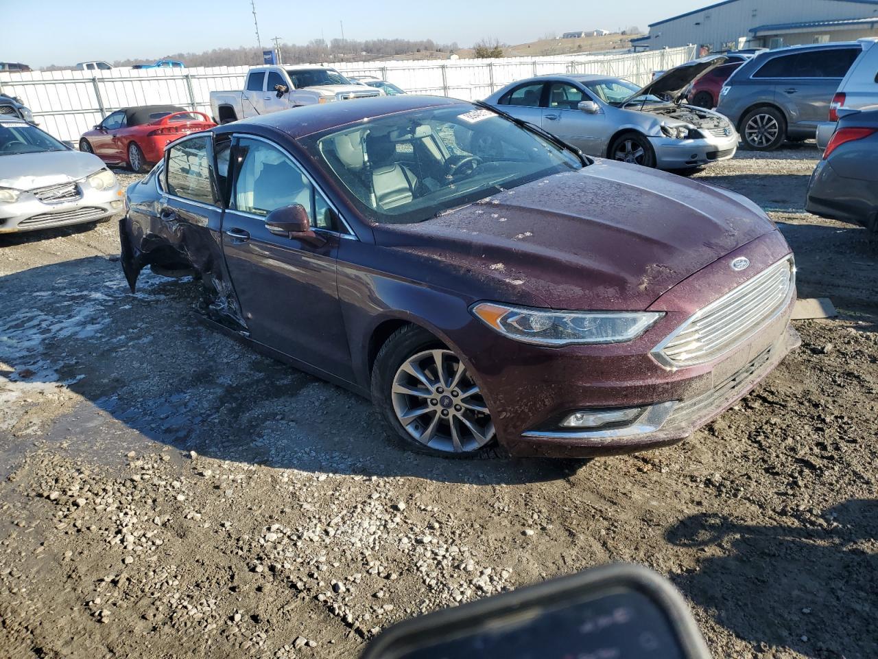2017 FORD FUSION SE - Image 4