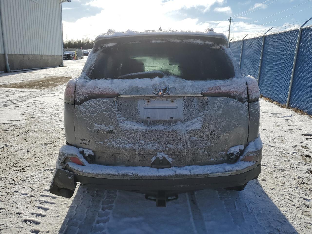 2016 TOYOTA RAV4 LE - Image 6