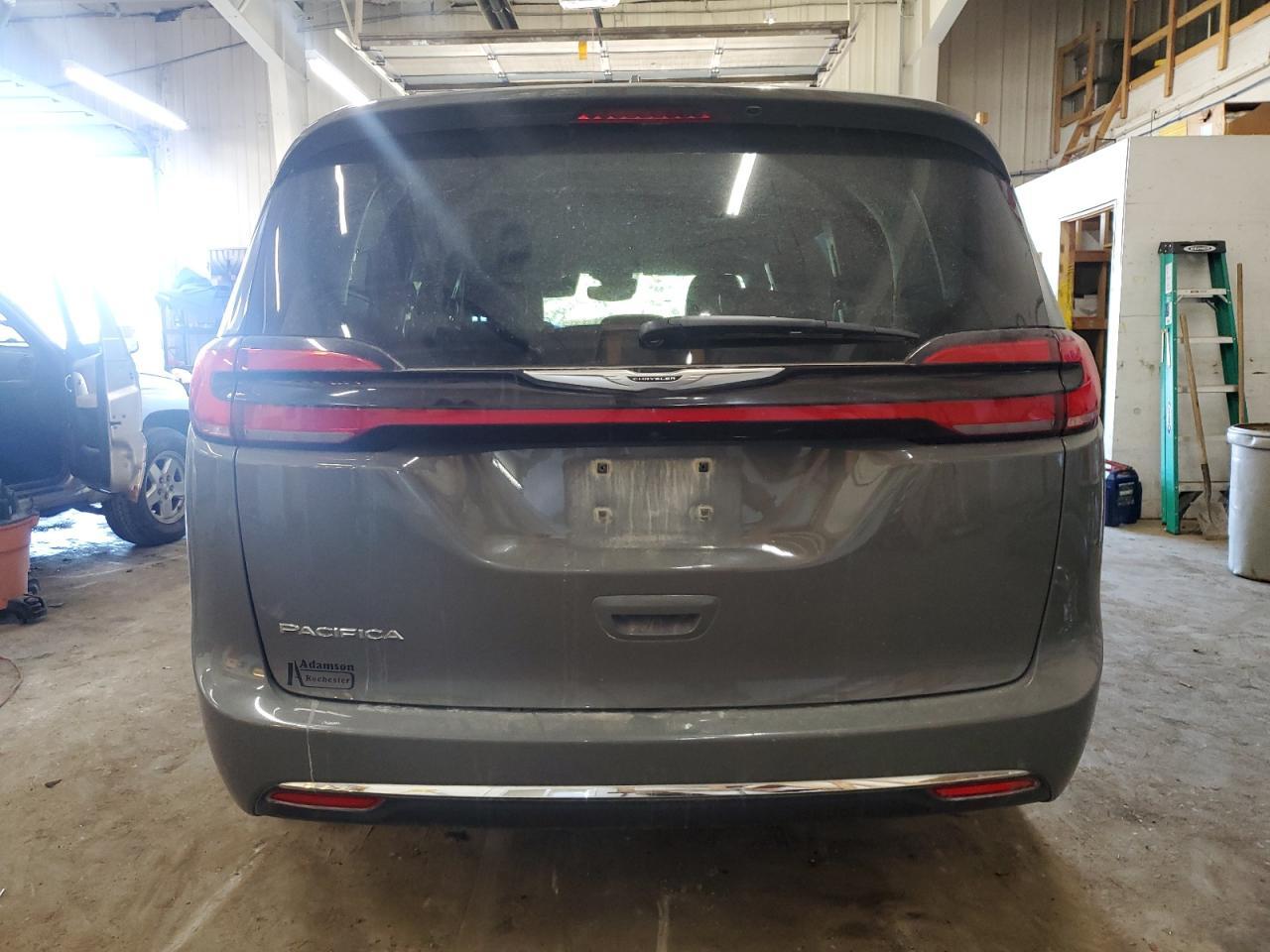 2022 CHRYSLER PACIFICA T - Image 6