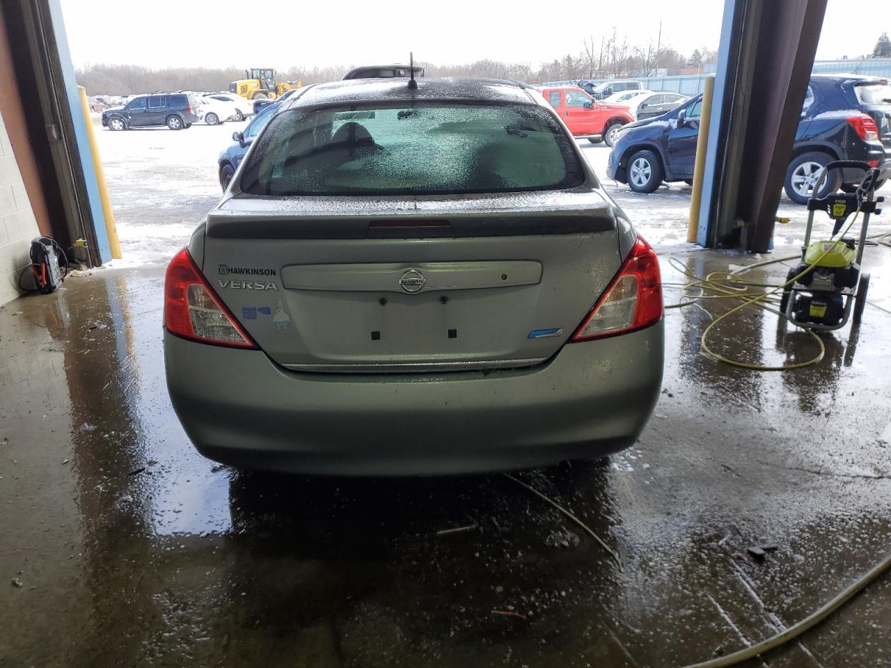 2014 NISSAN VERSA S - Фото 6