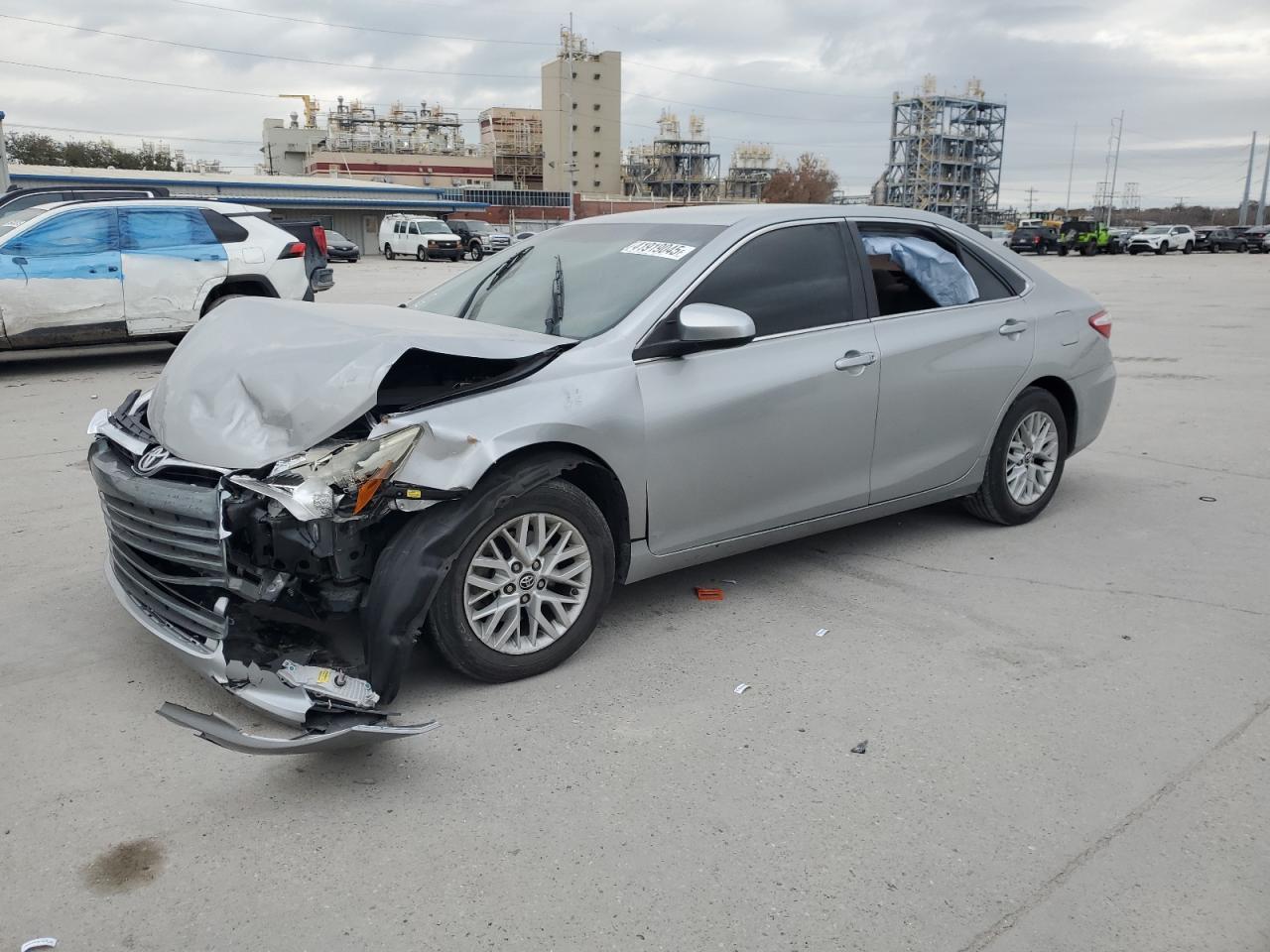 2016 TOYOTA CAMRY LE