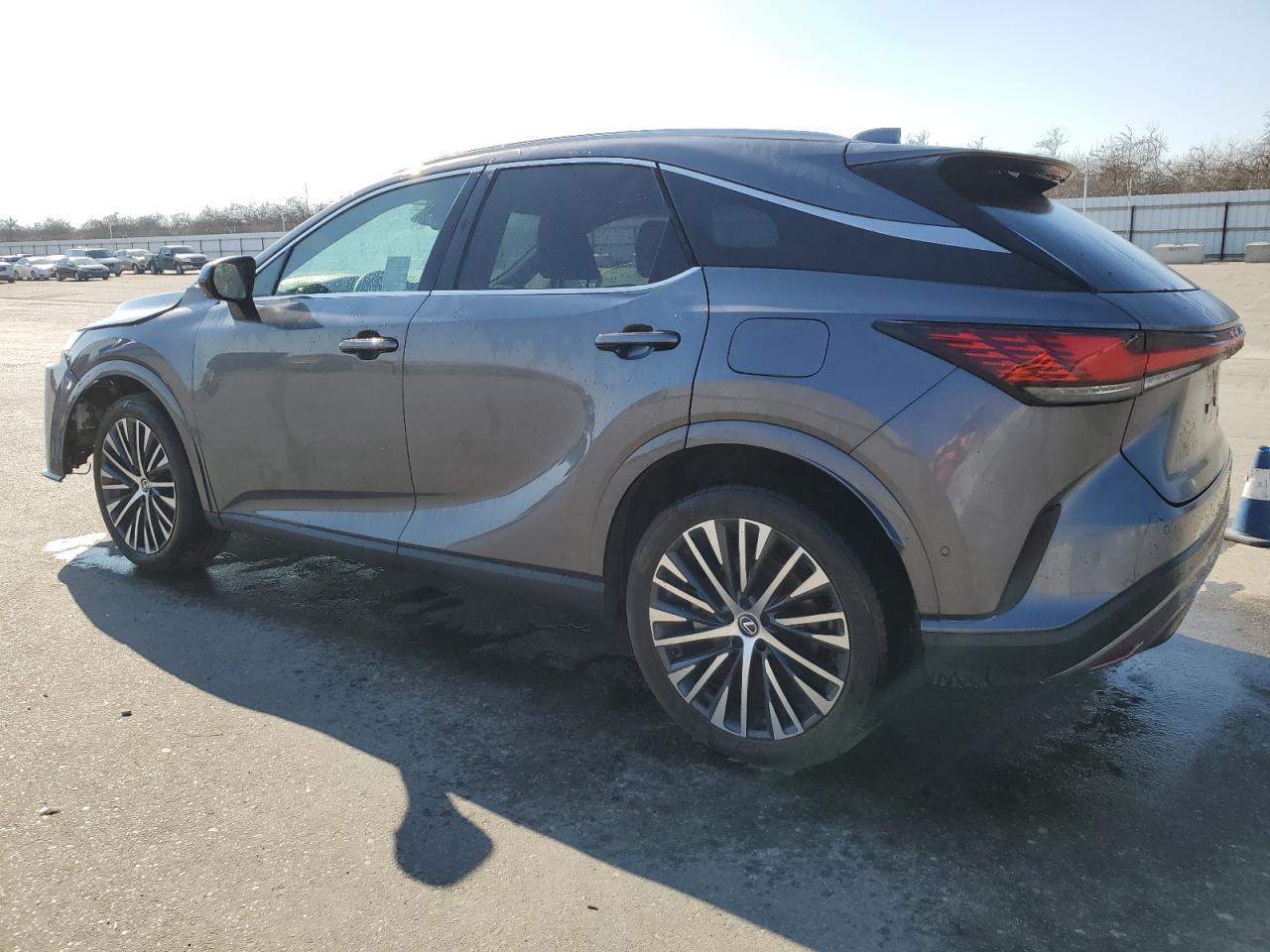 2023 LEXUS RX 350 BAS - Image 2