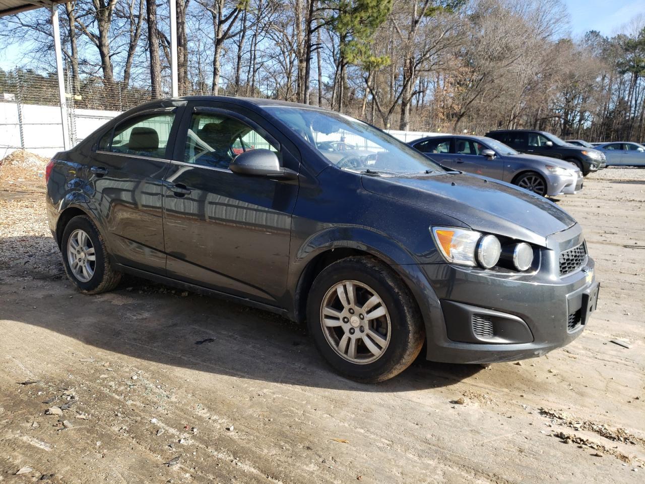 2016 CHEVROLET SONIC LT - Фото 4