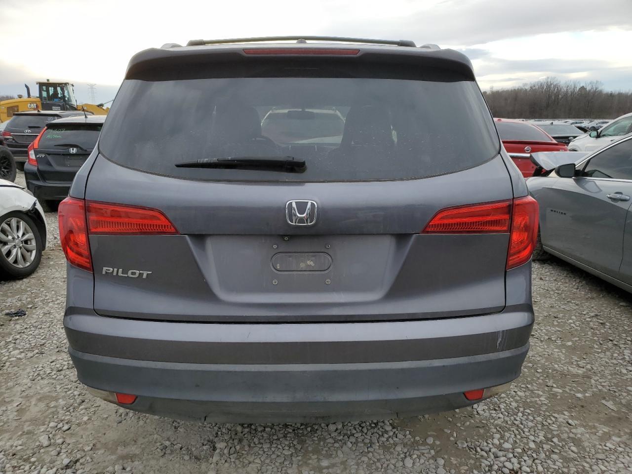 2017 HONDA PILOT EXL - Image 6