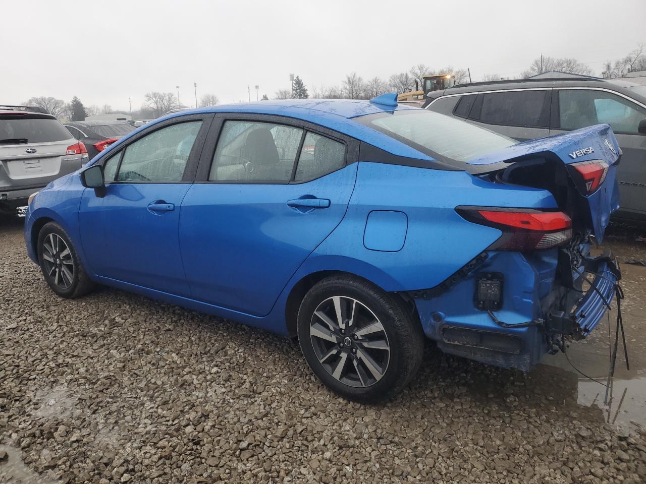 2021 NISSAN VERSA SV - Фото 2