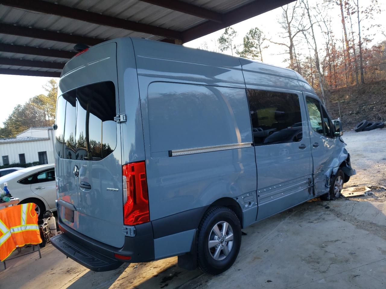 2024 MERCEDES-BENZ SPRINTER 2 - Фото 3