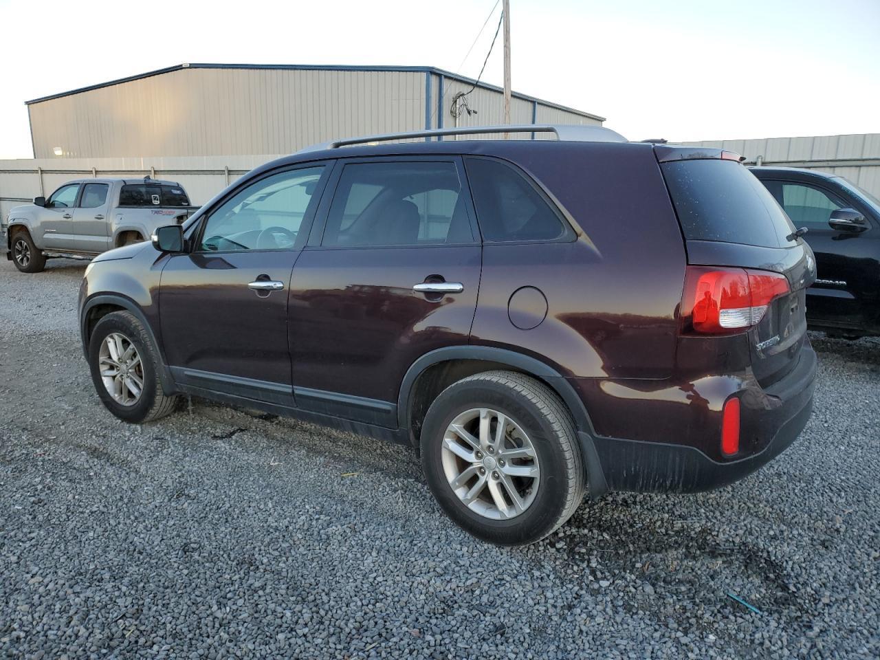 2014 KIA SORENTO LX - Image 2