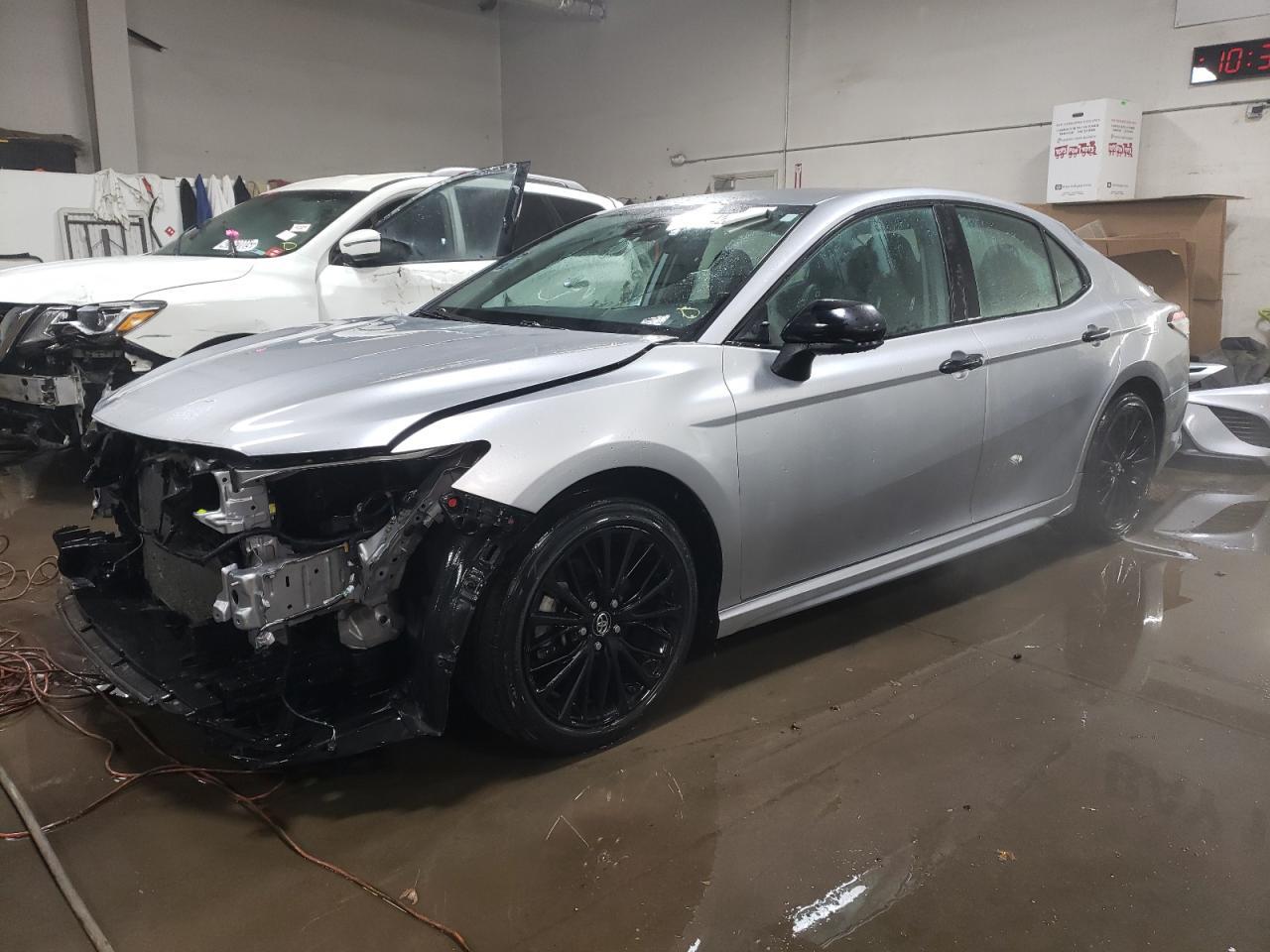 2019 TOYOTA CAMRY L