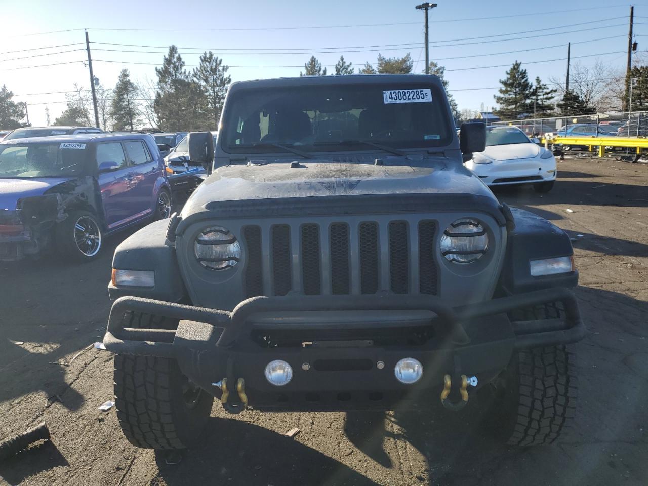 2019 JEEP WRANGLER U - Image 5