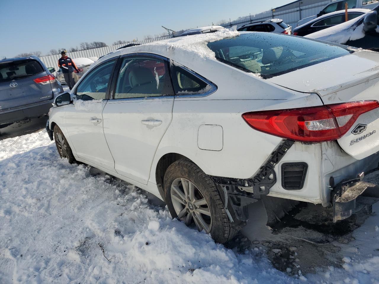 2017 HYUNDAI SONATA SE - Фото 2