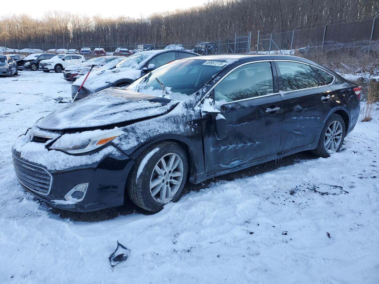 2015 TOYOTA AVALON XLE