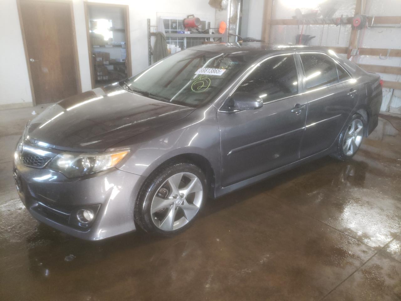 2014 TOYOTA CAMRY L