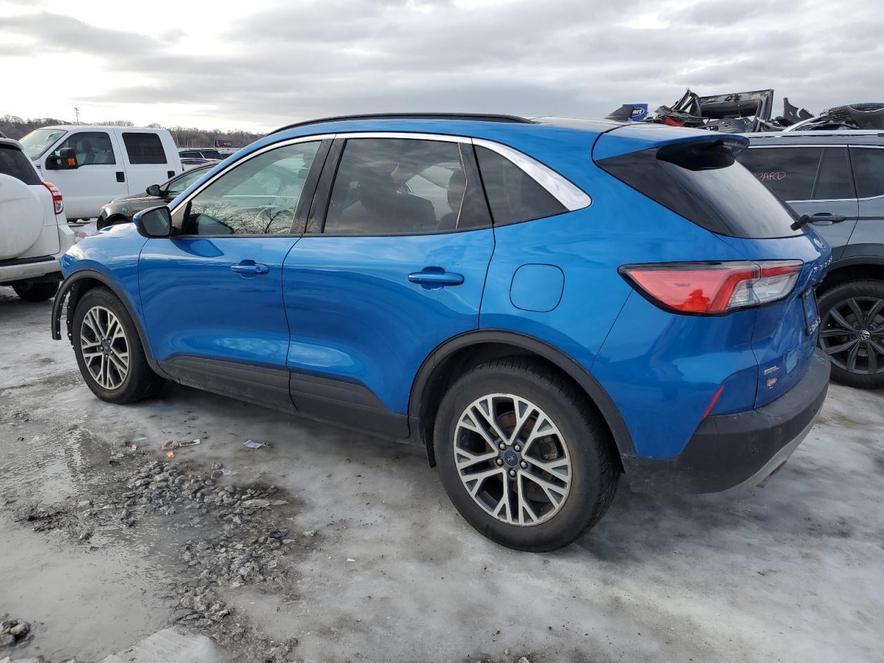 2020 FORD ESCAPE SEL - Фото 2
