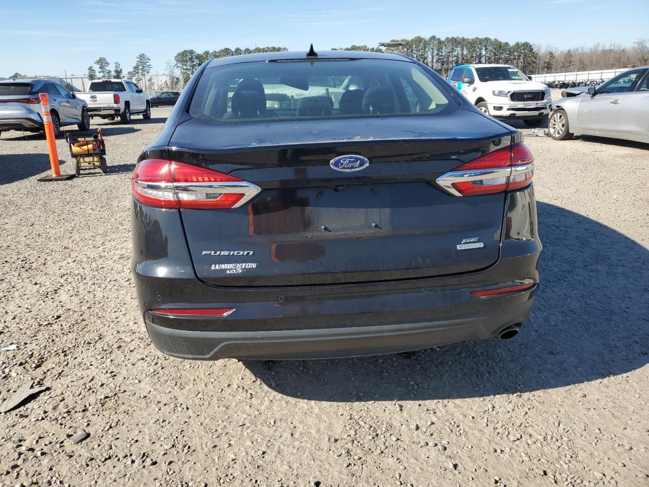 2020 FORD FUSION SE - Image 6
