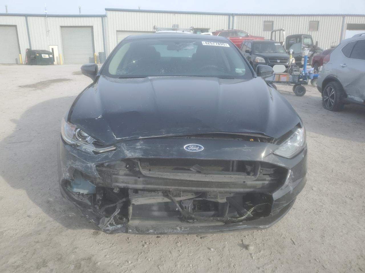 2017 FORD FUSION SE - Фото 5