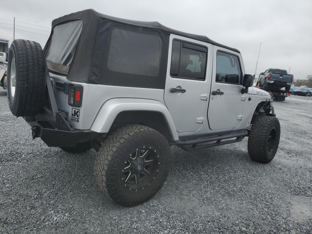 2012 JEEP WRANGLER U - Image 3