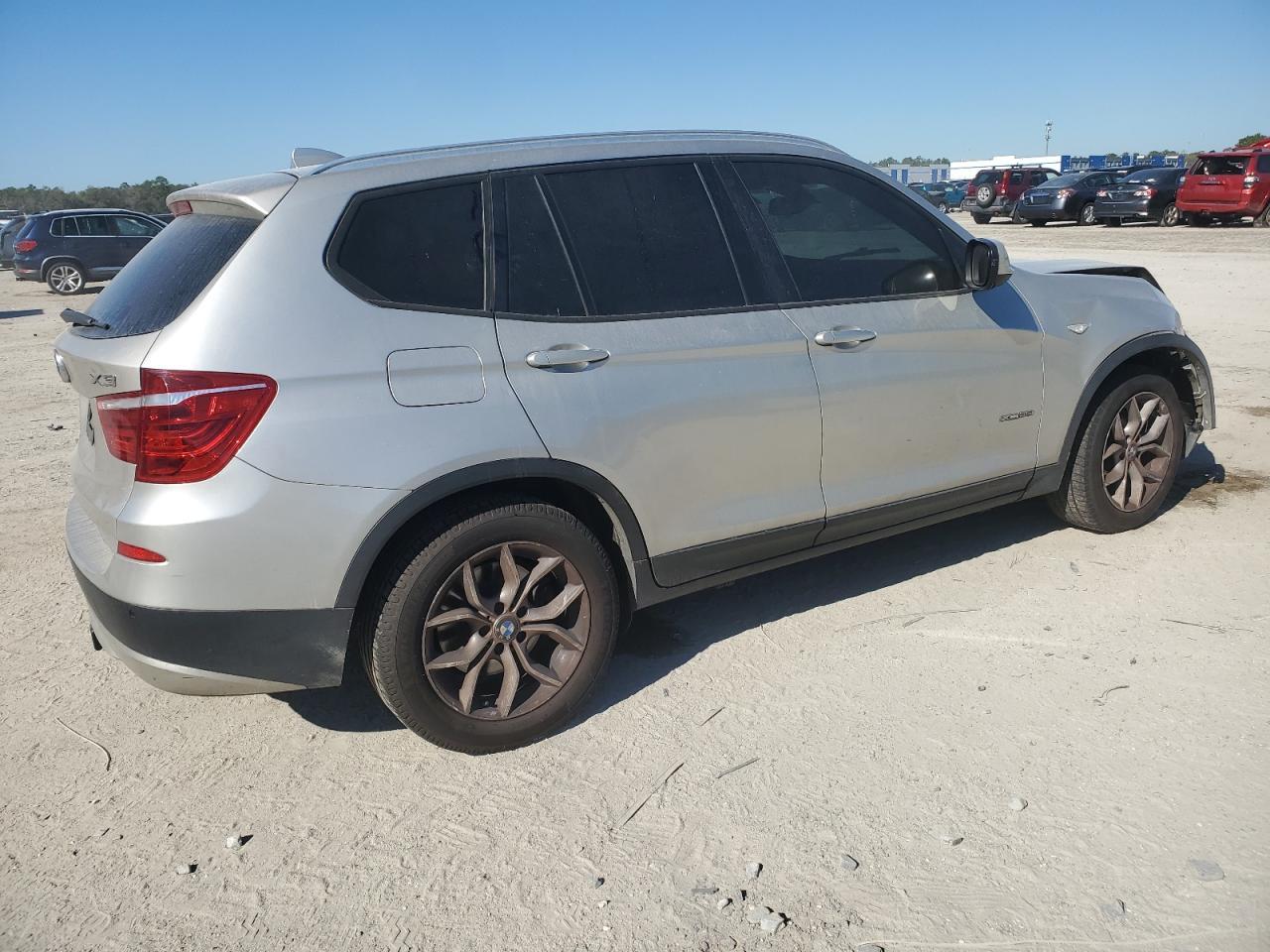 2014 BMW X3 XDRIVE3 - Фото 3