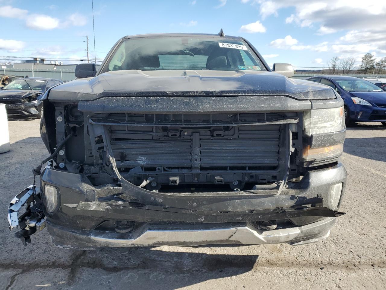 2017 CHEVROLET SILVERADO - Image 5
